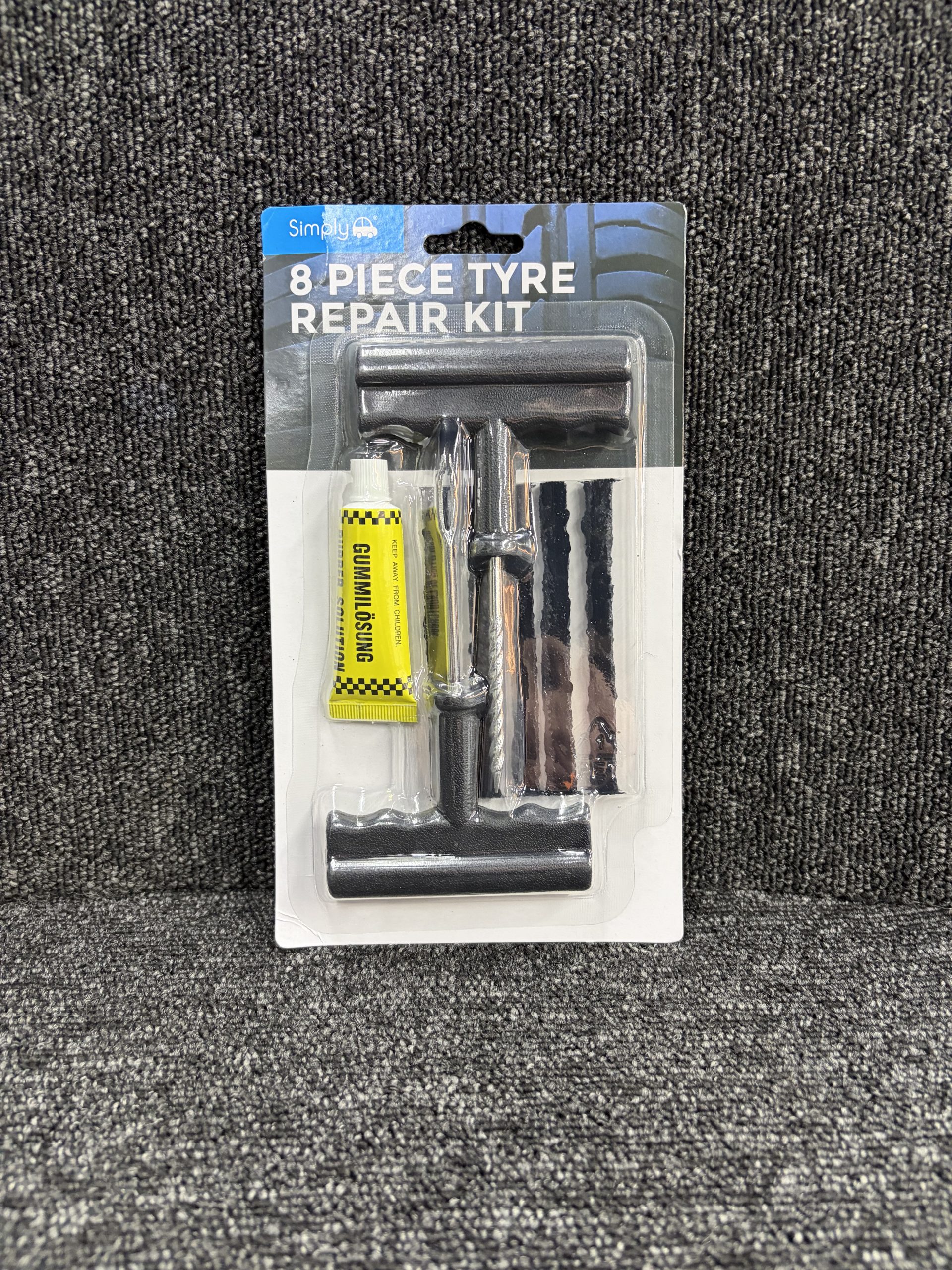 8 Piece Tyre Repair Kit